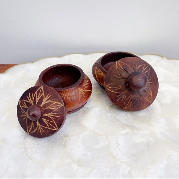 Vintage Hand Carved Small Wooden Bowls Lidded Boho Chic Hole Decor Vanity Decor - Picture 5 of 13